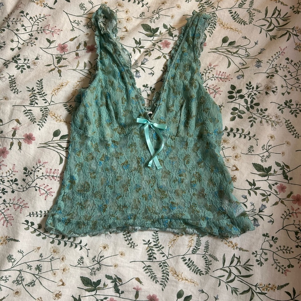 Kimchi Blue Lace Top in Light Green